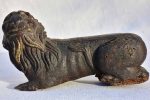 Rare 18th century Italian carved lion decorative element Hot on Sale