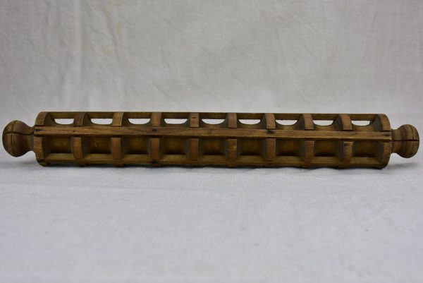 Antique French ravioli cutter   rolling pin Discount