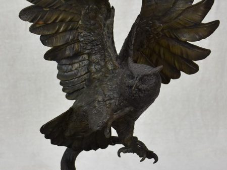 19th Century sculpture of an owl Online Sale