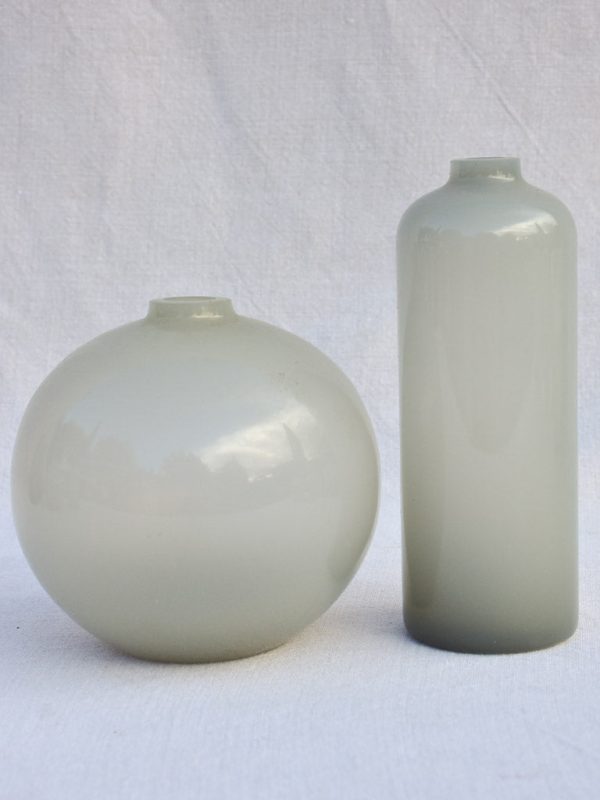 Collection of 10 Murano glass vases - opaque pale gray Online Sale