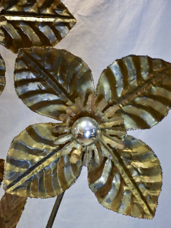 Very large vintage lamp with three large brass flowers 52¼  For Sale