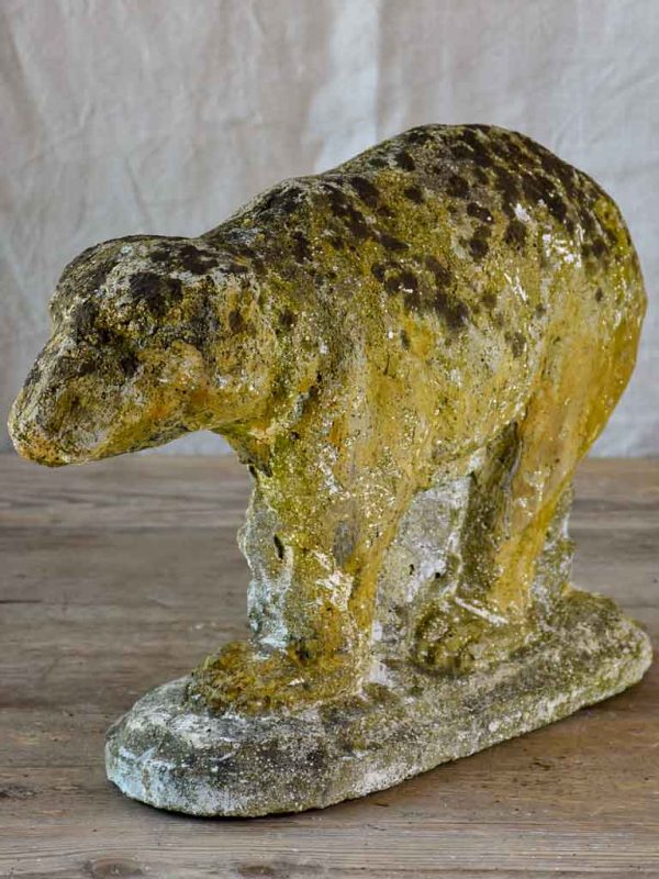 Antique garden sculpture of a bear Hot on Sale