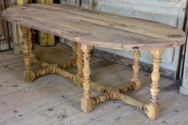 Antique French oval dining table - walnut, 19th Century Online Sale