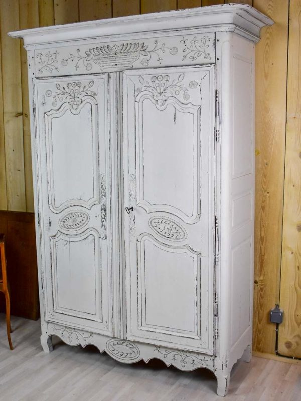 Antique French marriage armoire with white patina For Discount