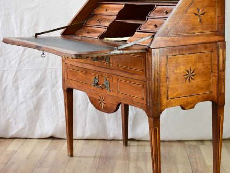 Superb 18th Century French marquetry secretaire desk 37½  Online