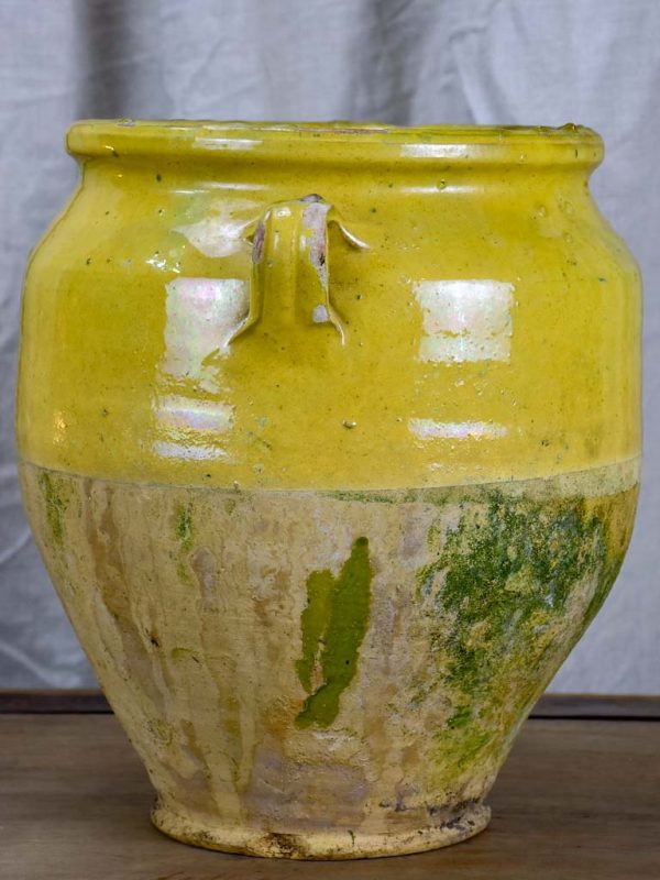 Antique French confit pot with yellow glaze 11 ¾  Fashion