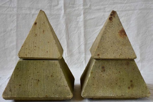 Pair of mid century garden finials - pyramids 15¾  Discount