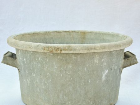 Very large zinc basin with two handles 23¾  Discount