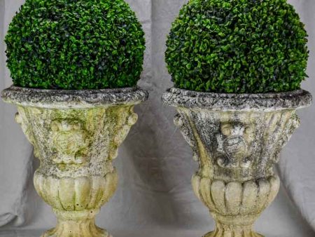 Pair of 1940 s French Medici urns with coat of arms Online Sale