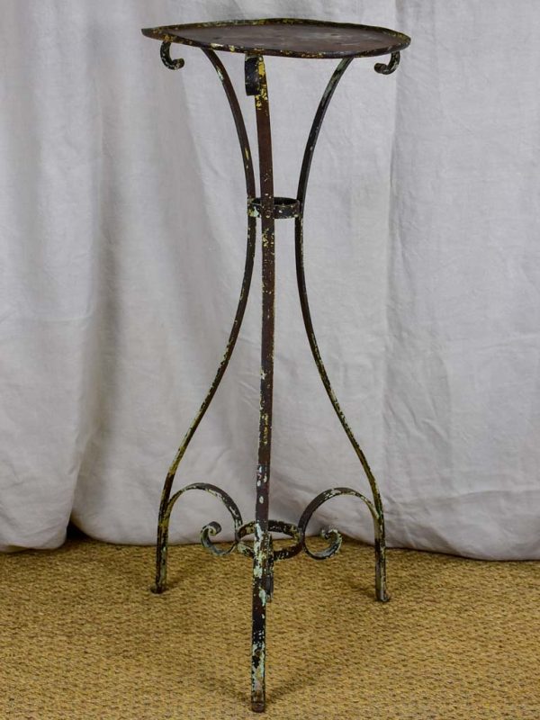 Early 19th Century wrought iron plant stand Fashion