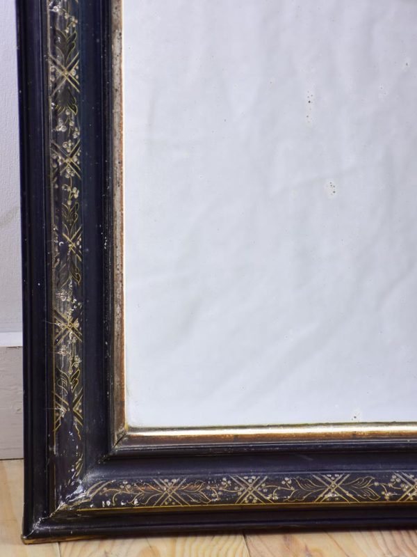 Napoleon III mirror with black decorative frame 22 x 29½  For Sale