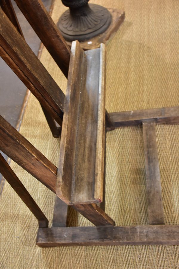 Mid-century French oak artist s easel on Sale