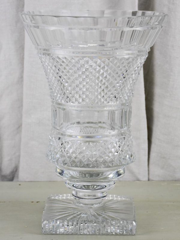 Large mid-century crystal vase - Medici shaped Fashion