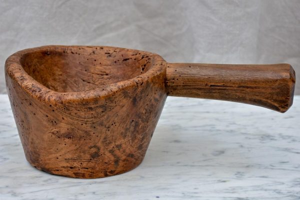 Primitive wooden bowl with handle Cheap