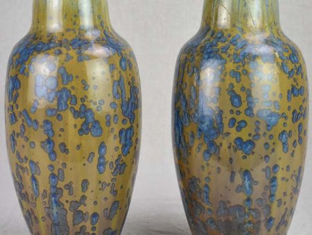 Pair of French Pierrefonds sandstone vases - 1930 s. 12¼  Fashion