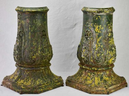 Pair of 19th Century French cast iron columns with green patina 23¾  Fashion