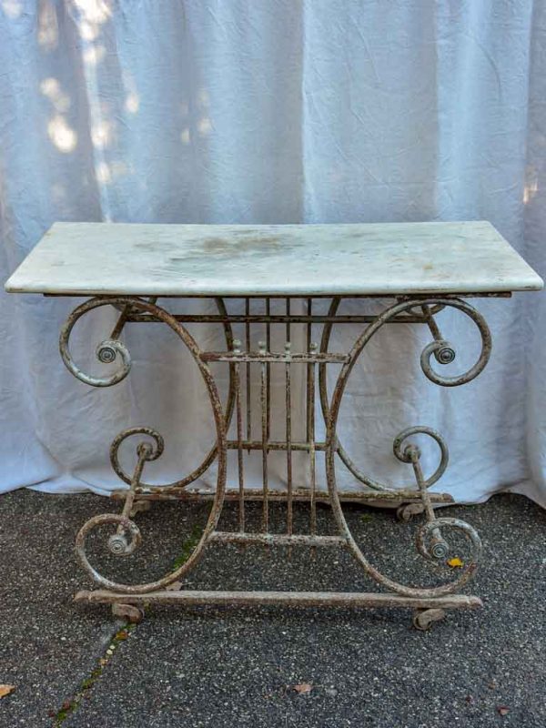 19th Century French butcher s table - Lyre-base with marble top on Sale