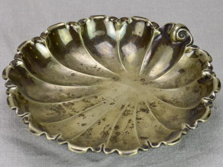 Shell shaped coin and key bowl 8¼  Hot on Sale