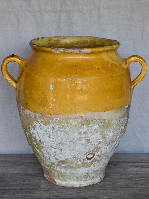 Very large antique French confit pot with yellow glaze 14½  Online Sale