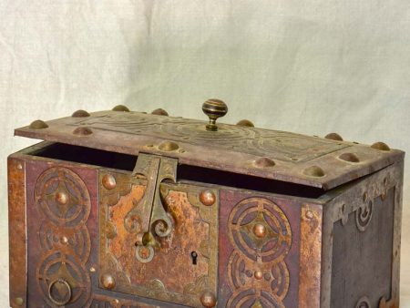 Small 19th Century French chest For Discount