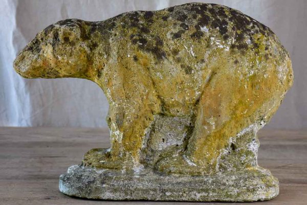 Antique garden sculpture of a bear Hot on Sale