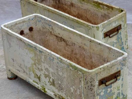 Pair of rectangular mid-century Willy Guhl garden planters on feet Online Sale