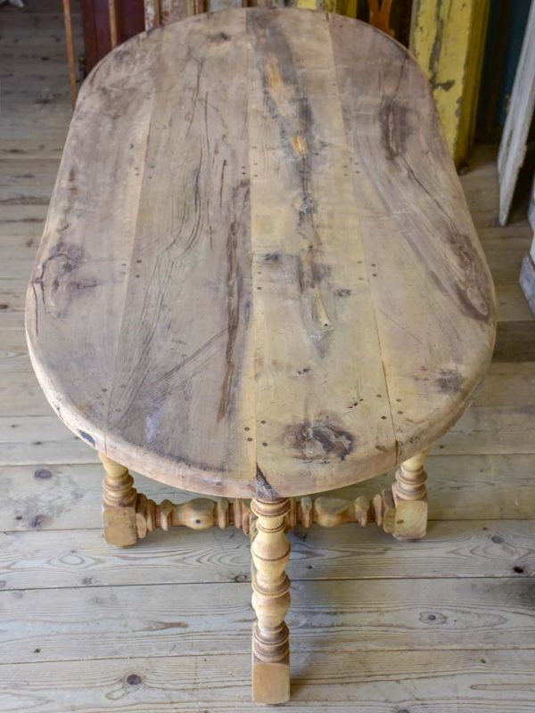 Antique French oval dining table - walnut, 19th Century Online Sale