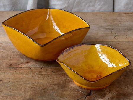 Two vintage Dieulefit bowls with ochre glaze Supply