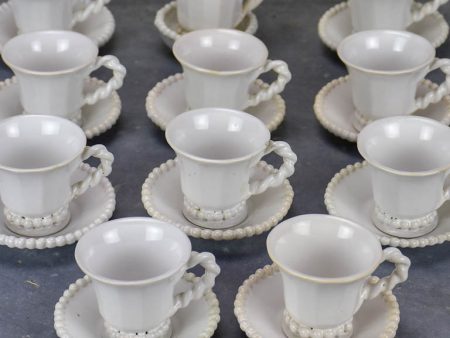 Set of vintage coffee cups and saucers Pont-aux-Choux For Cheap