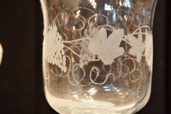 Pair of late 19th century engraved glasses Discount