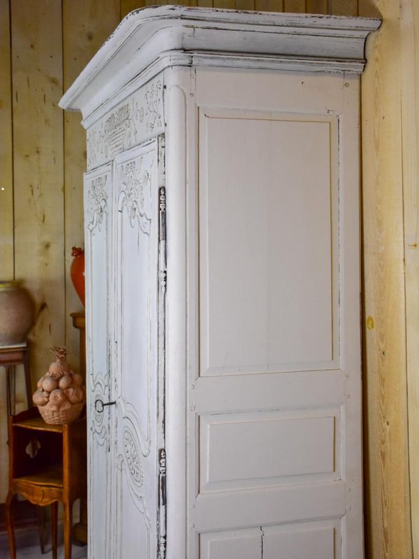 Antique French marriage armoire with white patina For Discount