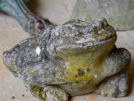 A mid-century concrete garden frog - nicely weathered Sale