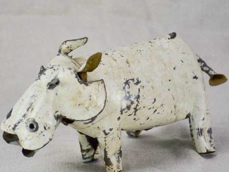 Artisan made sculpture of a hippopotamus 9¾  Fashion