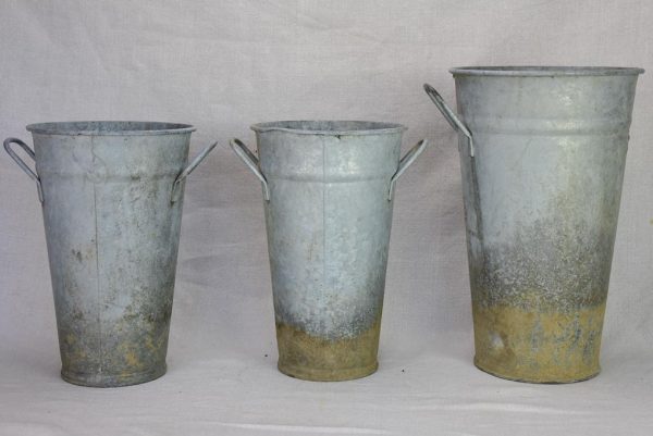 Three rustic florist vases Online Sale