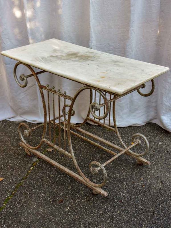 19th Century French butcher s table - Lyre-base with marble top on Sale