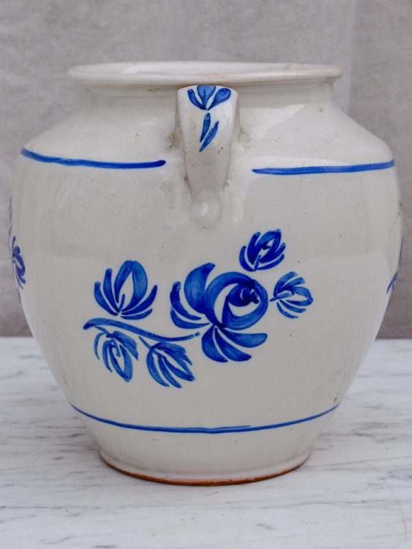 19th Century French confit pot with handpainted blue flowers 7  For Sale