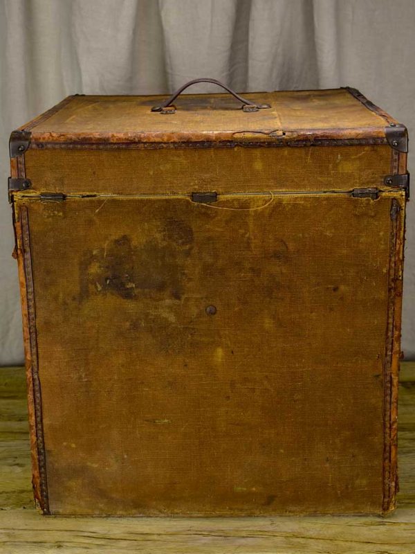 Antique French hat box covered in jute For Discount