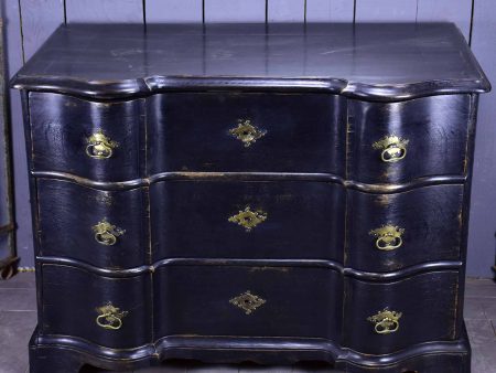 18th Century dutch commode Online Hot Sale