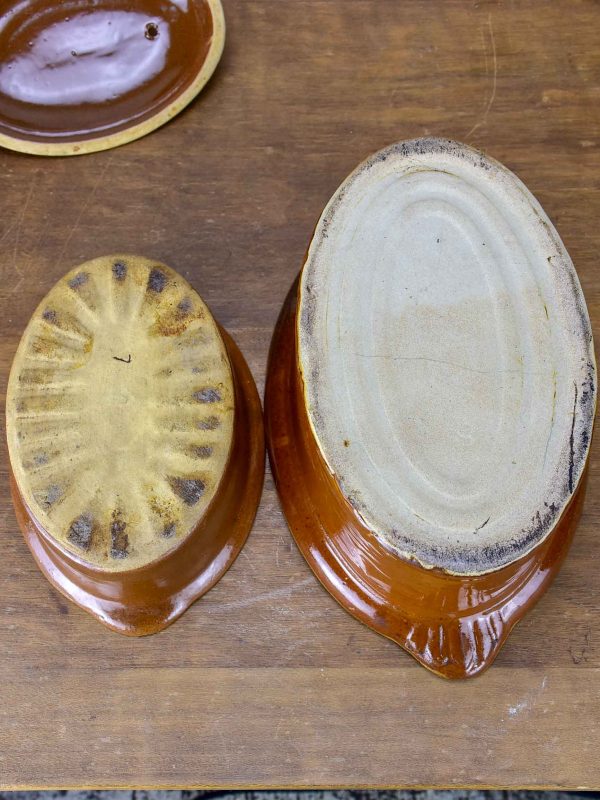 Two late 19th Century French tureens with brown glaze For Sale