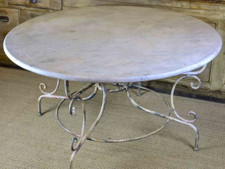 Round antique French marble table Supply