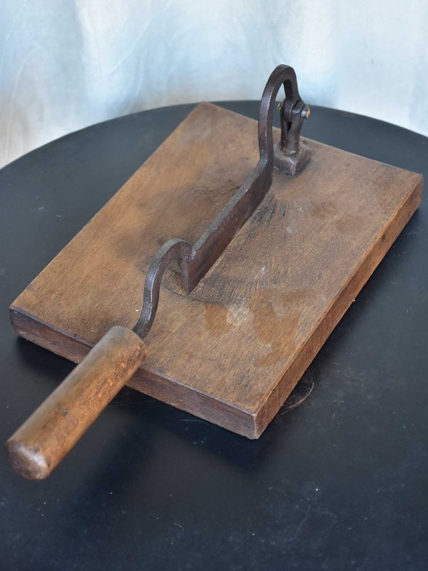 19th Century French tobacco cutter Sale