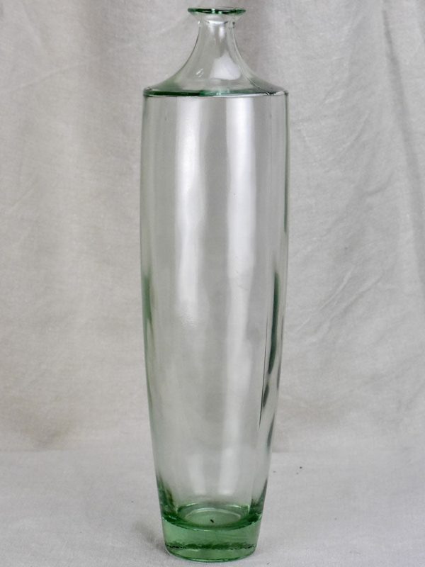 Collection of 8 glass vases Discount