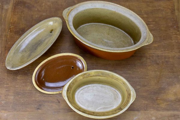 Two late 19th Century French tureens with brown glaze For Sale